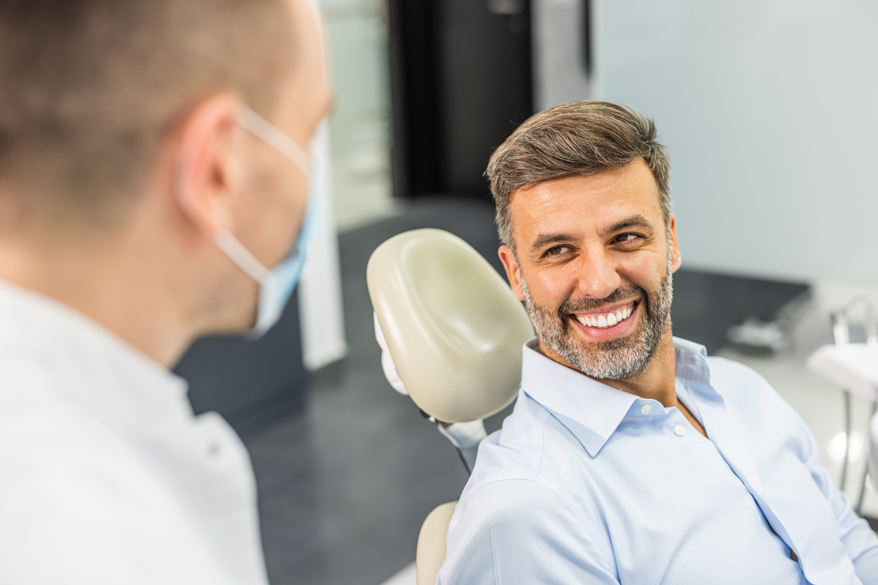 Peri-Implantitis: What It Is and How to Treat It in Phoenix, AZ